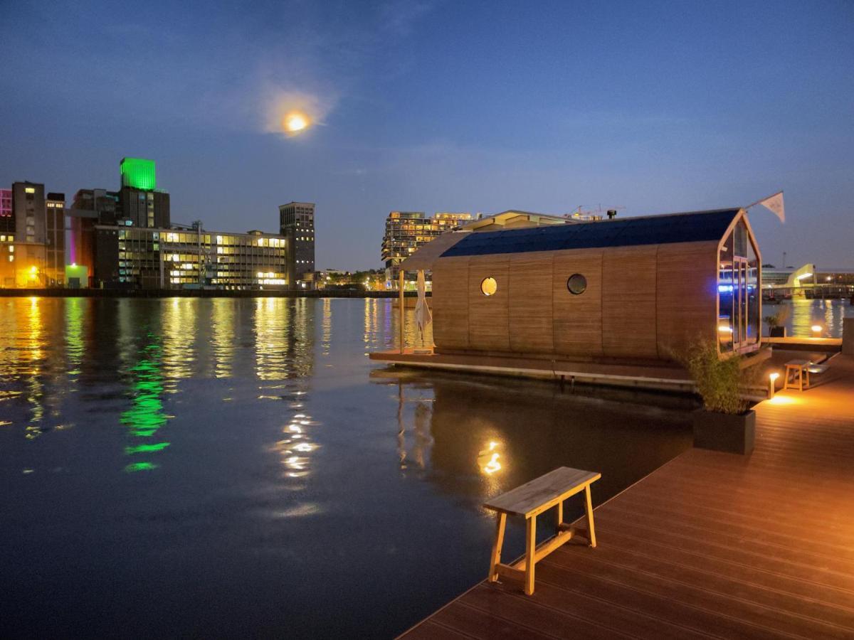 מלון Wikkelboat Nr2 At Floating Rotterdam Rijnhaven מראה חיצוני תמונה